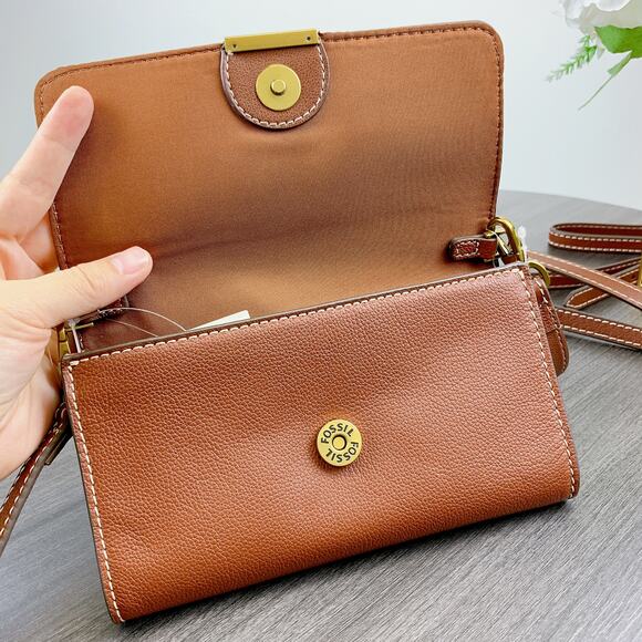 Fossil SHB3155210 Jori Wallet Crossbody IN Brown - Picture 5 of 8